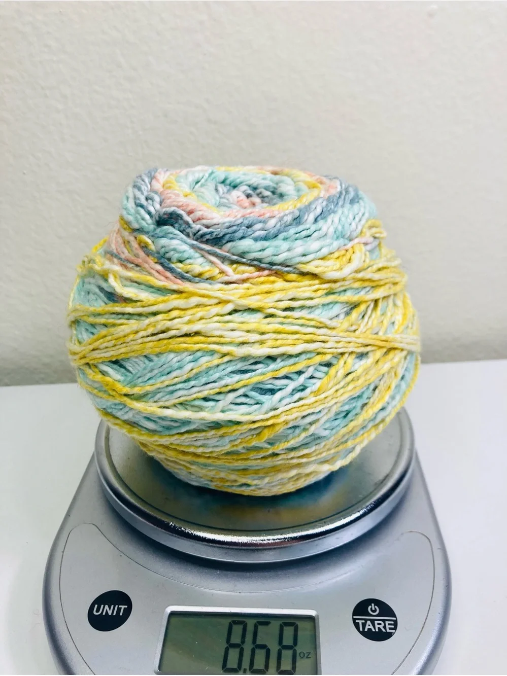 Bargain Yarn: 8.68 oz / 246 g Untagged Cotton Blend Feeling Variegated Cake